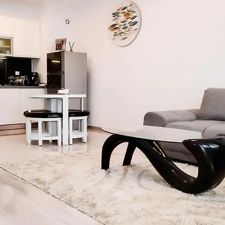 Lighthouse Golf Resort, 75 Mp2, With Balcony Balchik