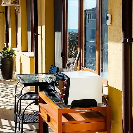 Lighthouse Golf Resort, 75 Mp2, With Balcony דירה בלצ'יק