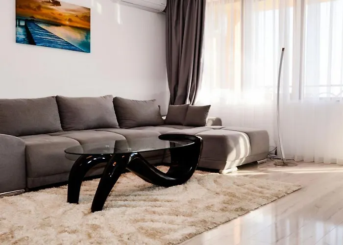 Lighthouse Golf Resort, 75 Mp2, With Balcony Балчик